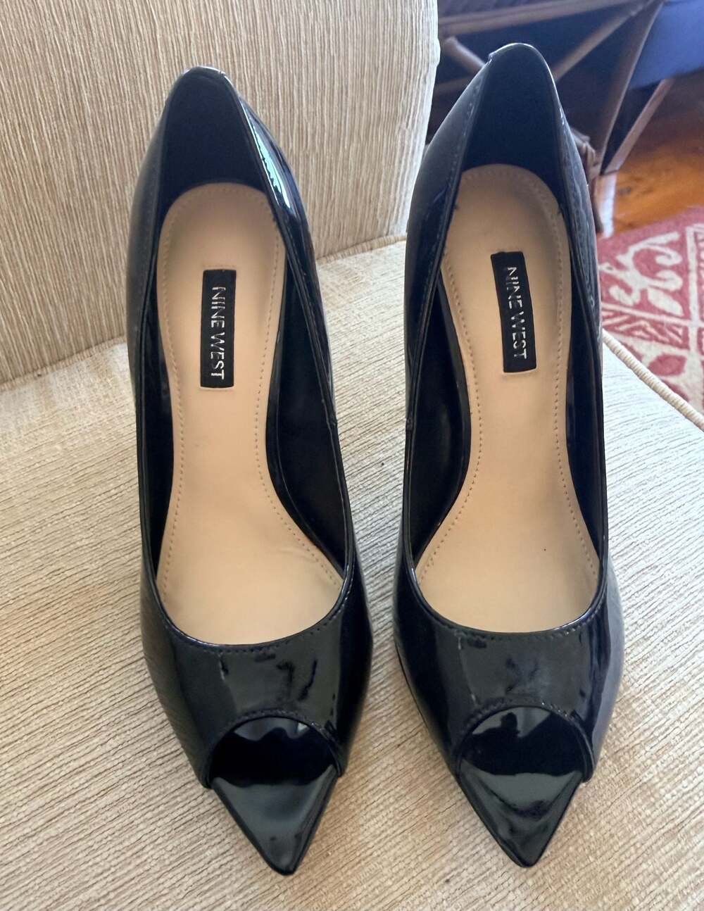 Nine West Prizz Black Patent Leather Peep Toe Stiletto Pumps Size 6M